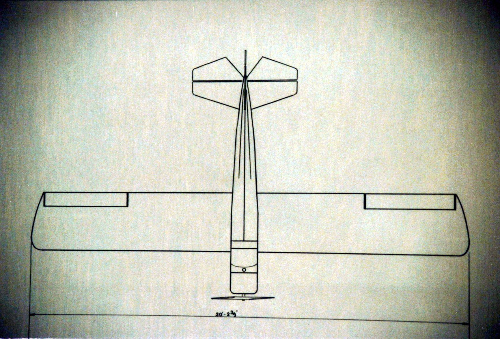Original Carlson plan-view drawing of the Sparrow showing wing and tail outline with span dimension